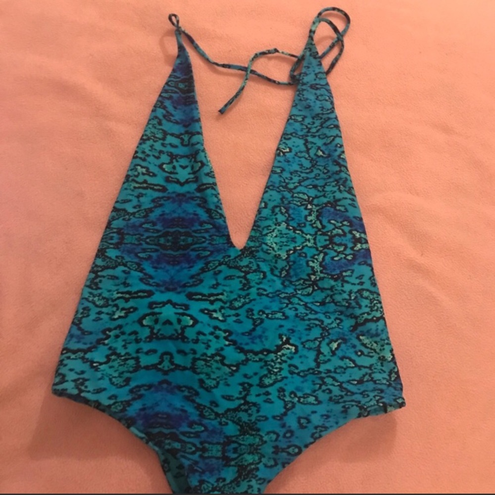 RARE Mikoh Hinano One-Piece